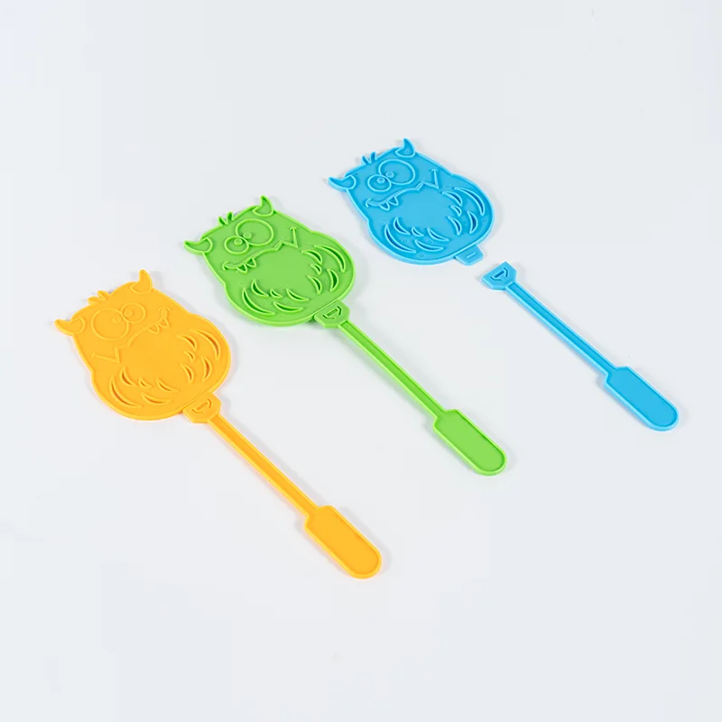 Cartoon-Shaped Plastic Clapper Toy